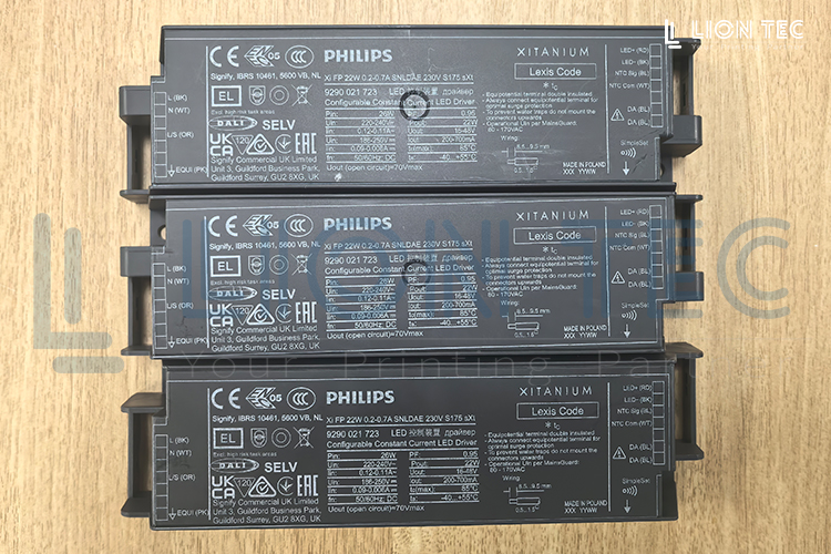 塑料殼UV噴碼機噴?。浩平庑袠I難題，提升標識品質與穩定性