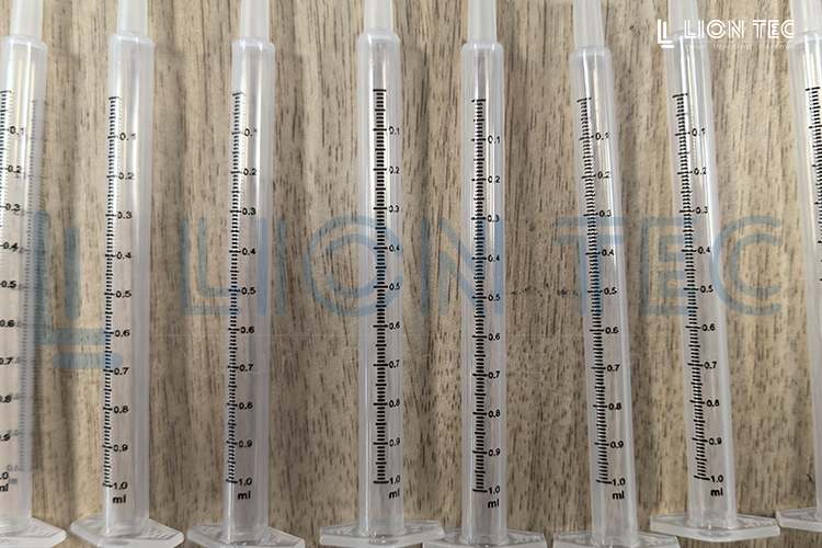 UV噴碼機在醫療行業針筒上噴印精細刻度線